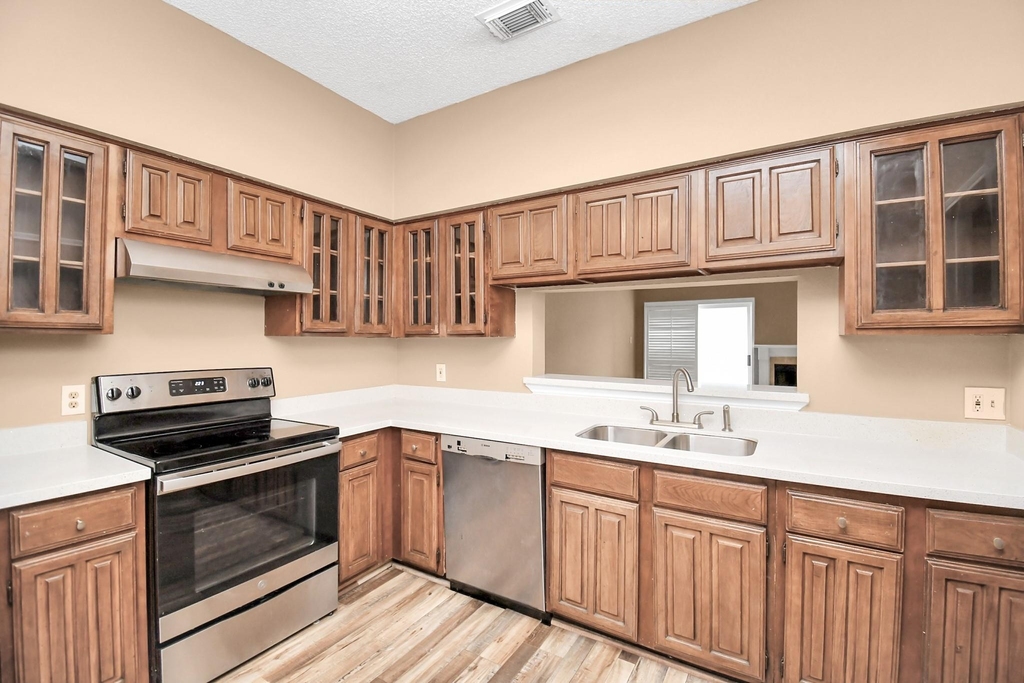 12400 Brookglade Circle - Photo 12