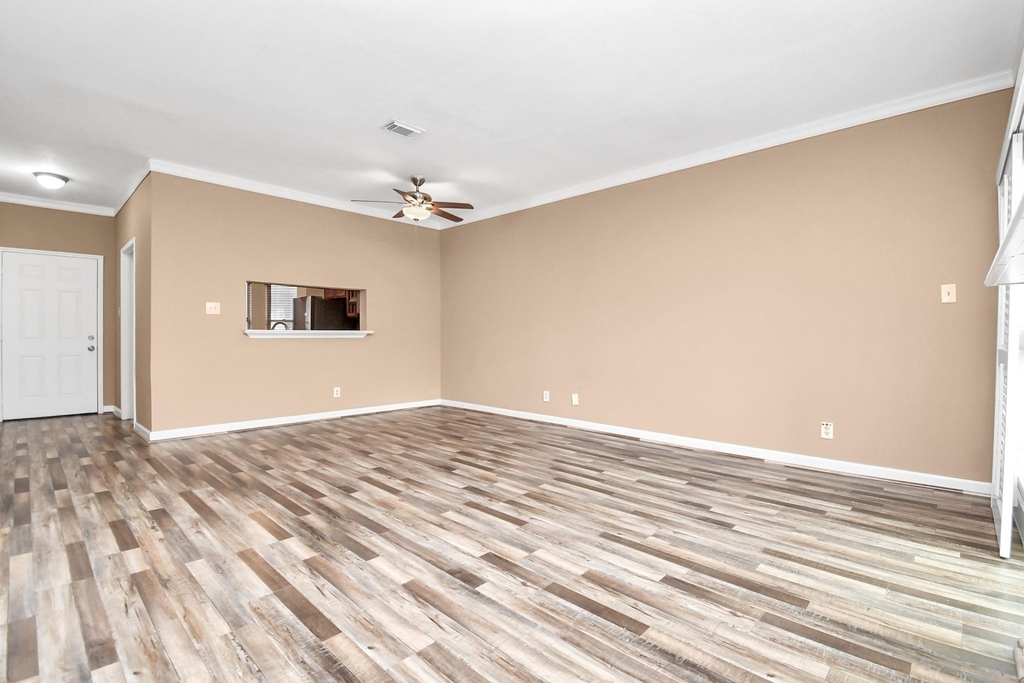 12400 Brookglade Circle - Photo 9