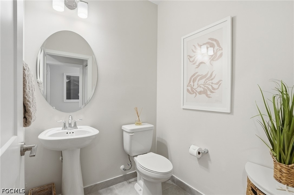 26380 Coco Cay Circle - Photo 37
