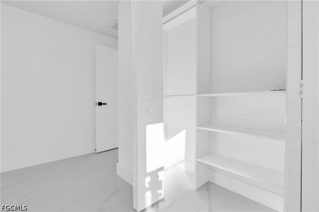 356 New York Drive - Photo 21