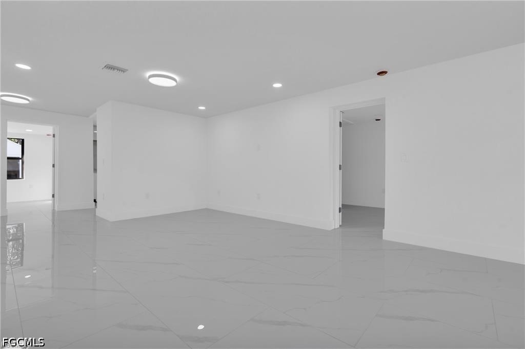 356 New York Drive - Photo 24