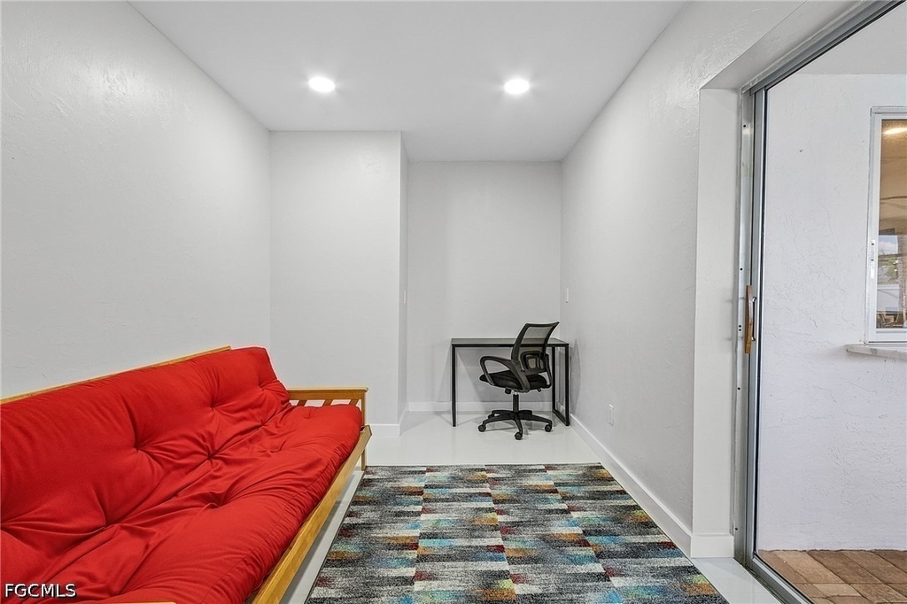 1721 Se 6th Lane - Photo 30