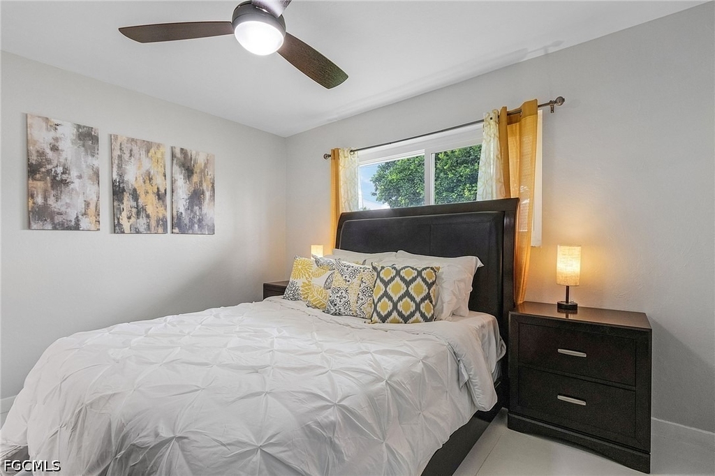 1721 Se 6th Lane - Photo 29