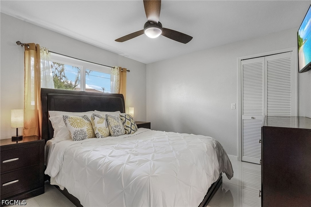 1721 Se 6th Lane - Photo 10