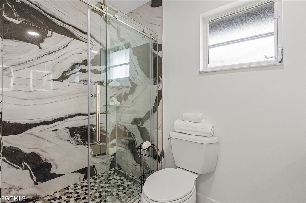 1721 Se 6th Lane - Photo 33