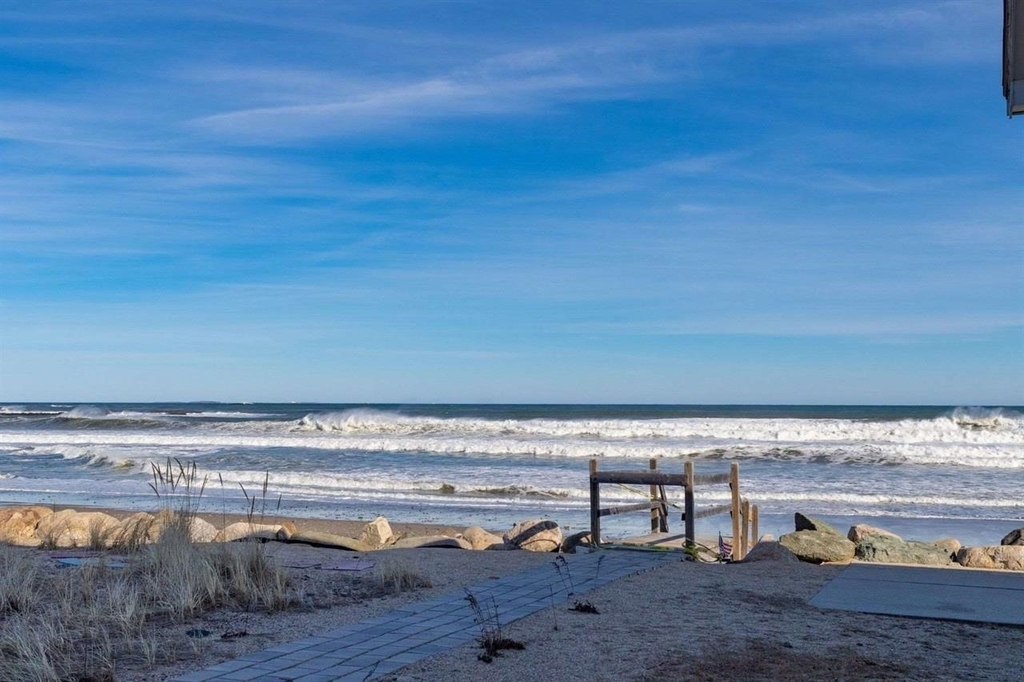 1056 Ocean - Photo 6