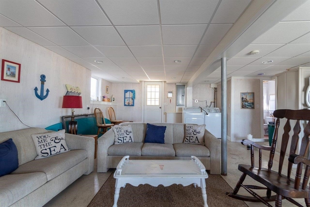 1056 Ocean - Photo 25