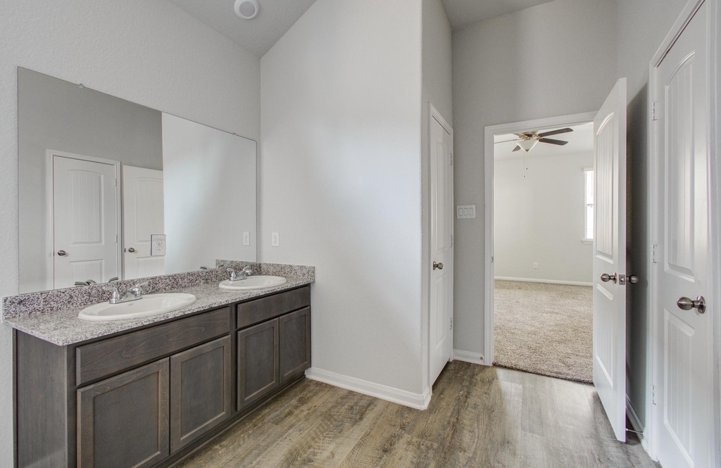 2009 Cedar Branch Drive - Photo 17