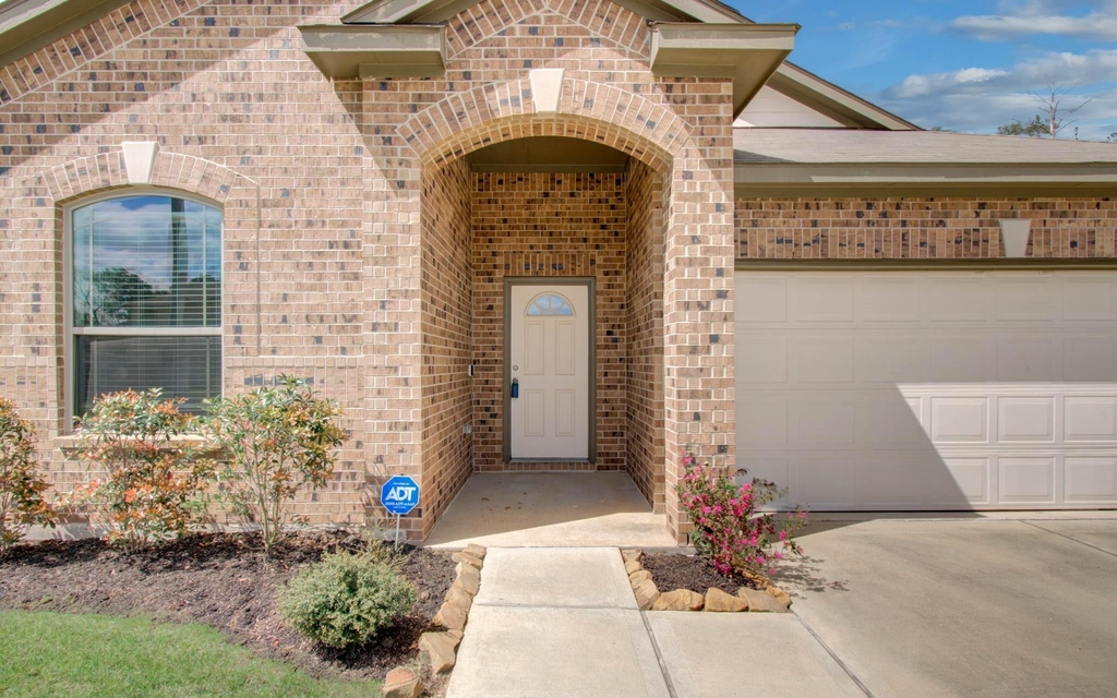 2009 Cedar Branch Drive - Photo 1