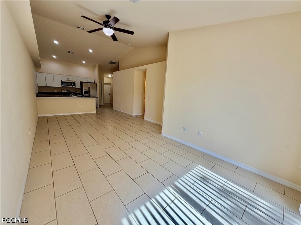 1044 Ne 8th Place - Photo 8