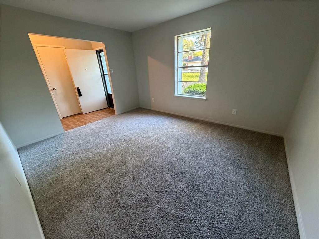 3310 Forest Glen Street - Photo 10