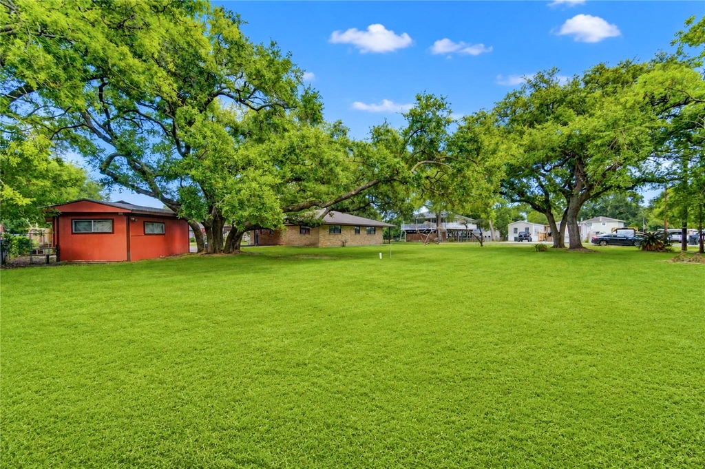4704 1st Street - Photo 33