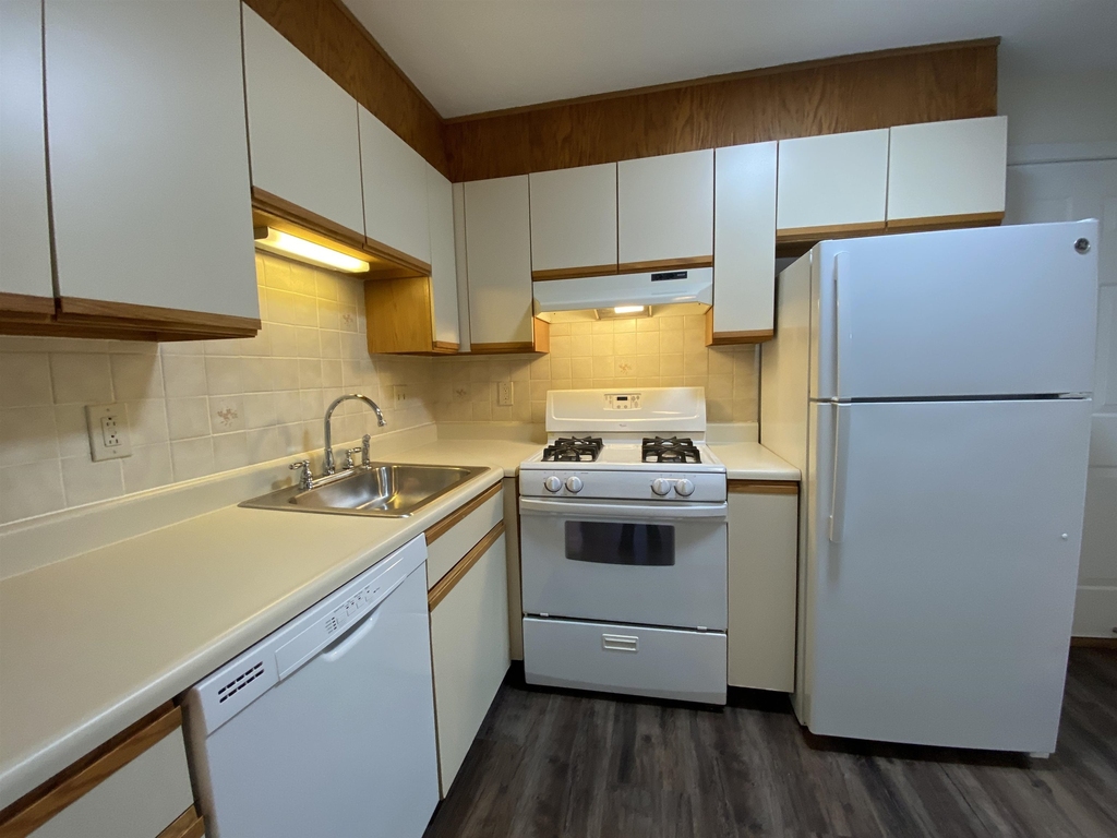 383 Huse - Photo 6