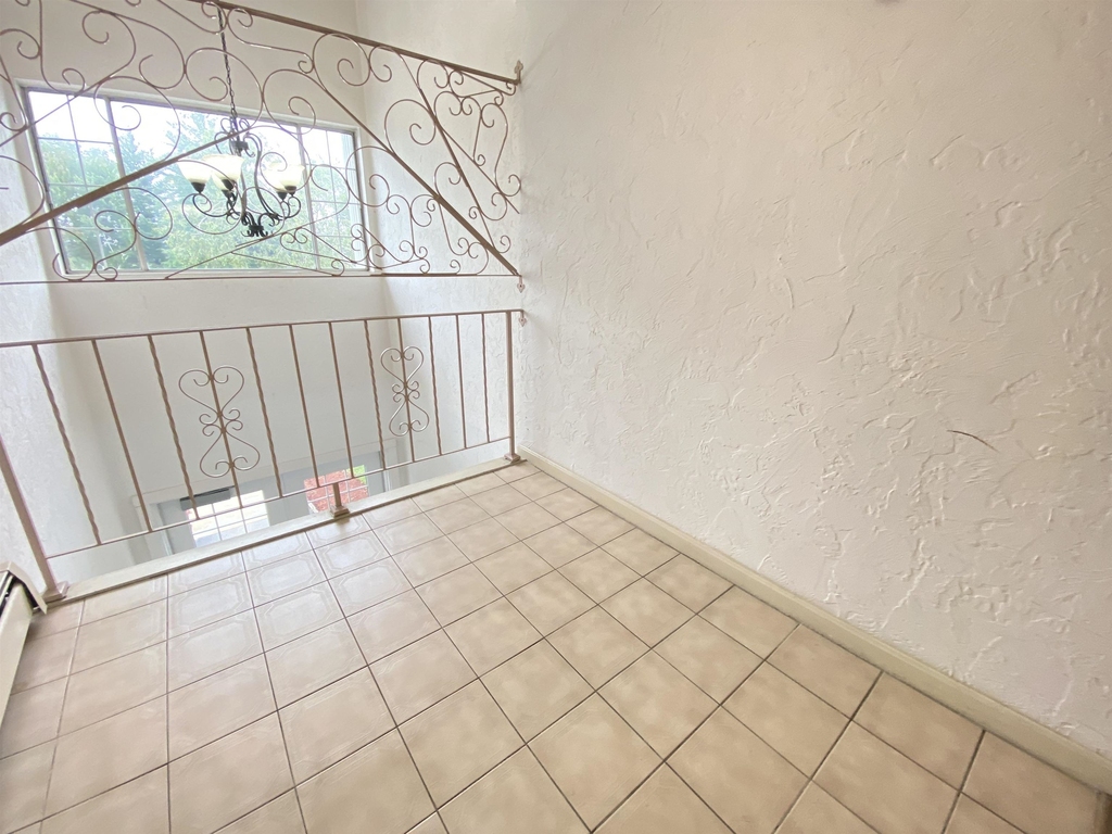 383 Huse - Photo 31
