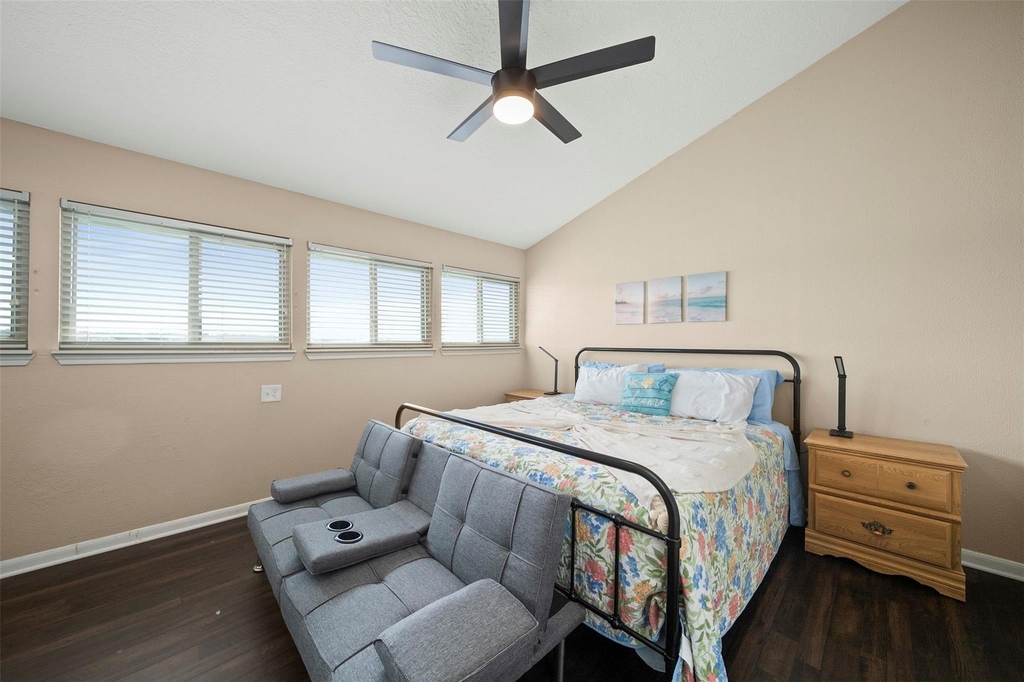 7041 Kingston Cove Lane - Photo 24