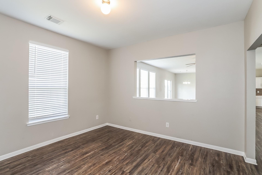 16318 Autumn Leigh Drive - Photo 4