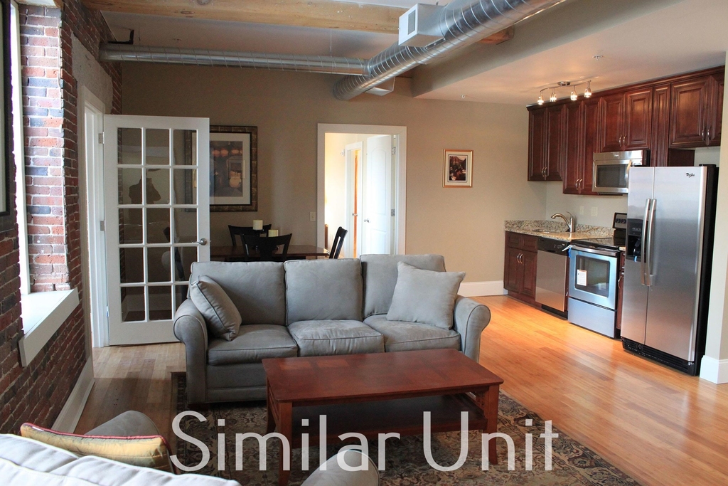 300 Bedford - Photo 1