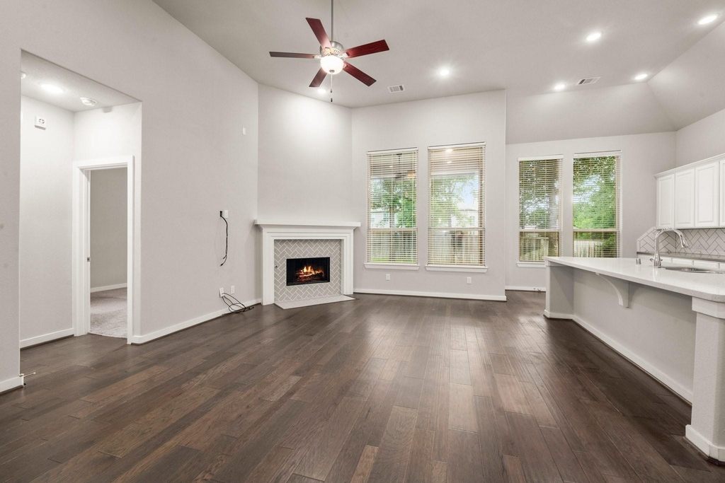 150 Mayfield Drive - Photo 9