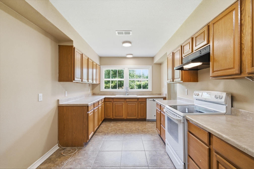 14906 Quaking Aspen Drive - Photo 12