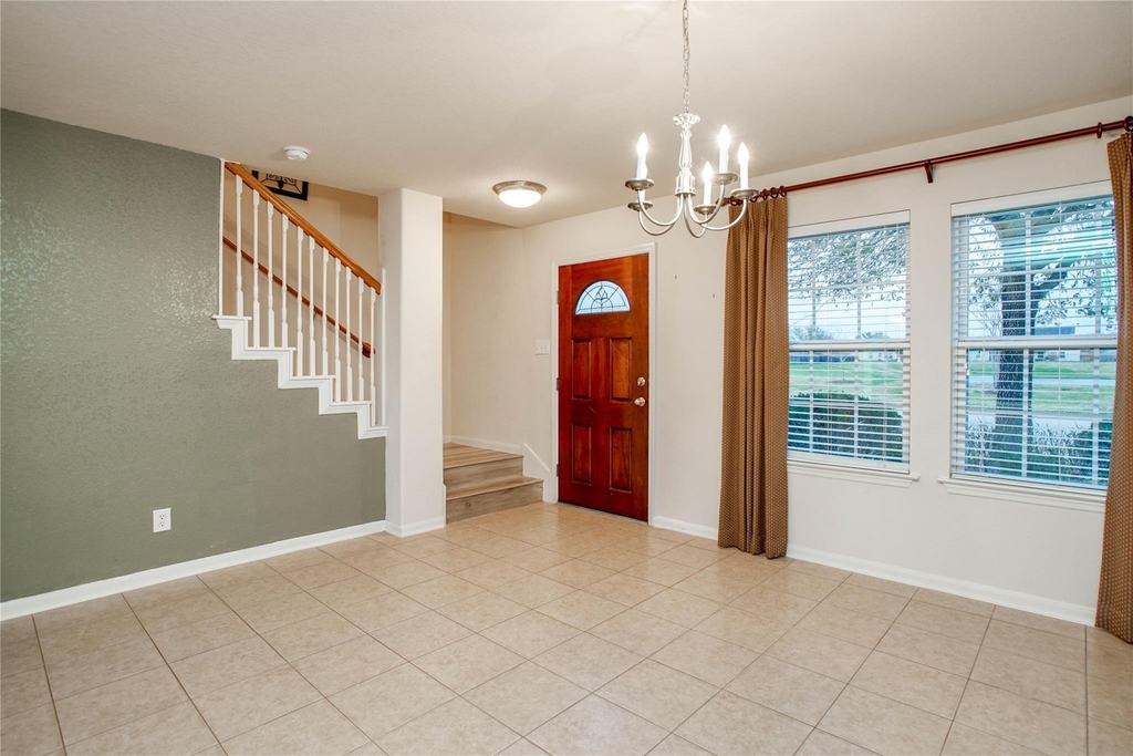 21707 Mt Elbrus Way - Photo 5