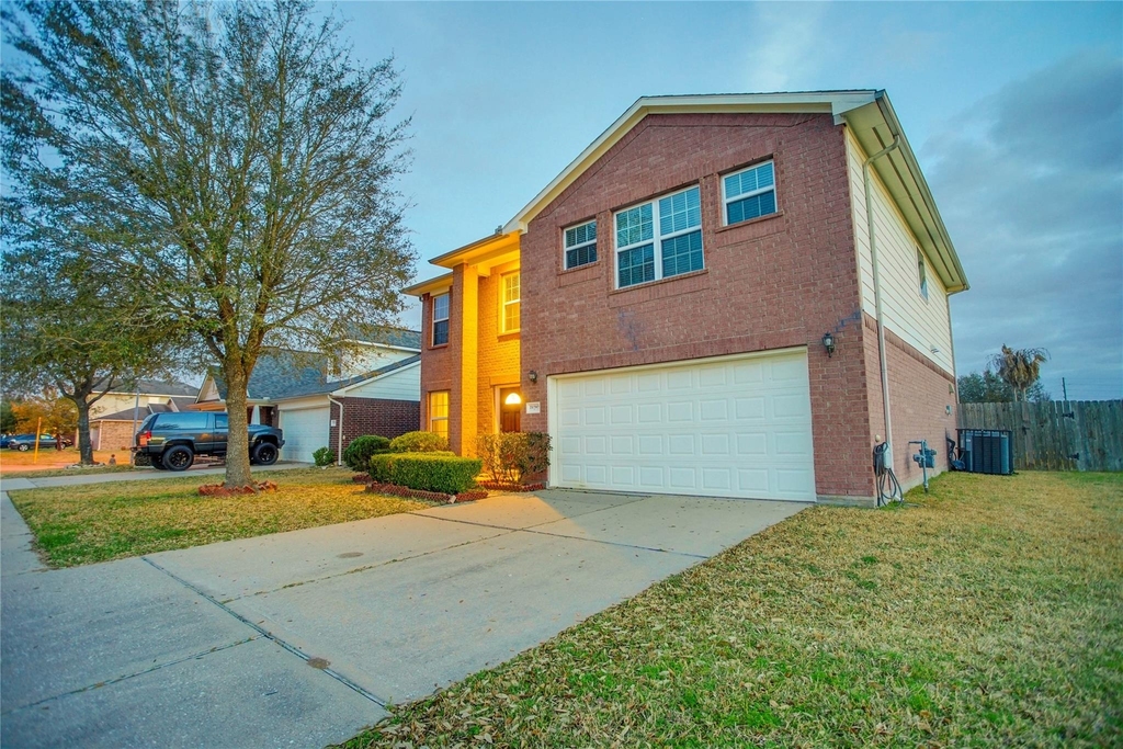 21707 Mt Elbrus Way - Photo 0