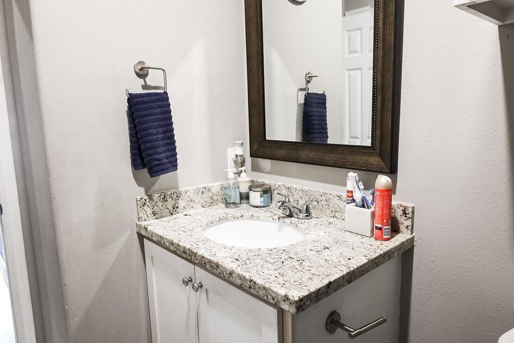 2514 Lee Street - Photo 23