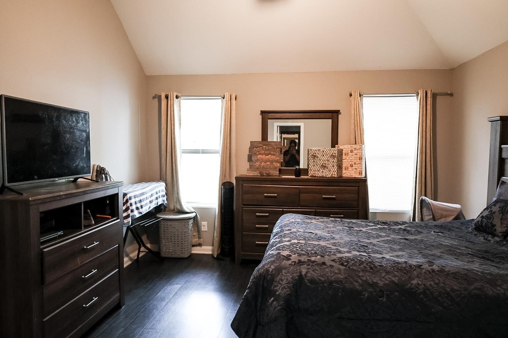 2514 Lee Street - Photo 10