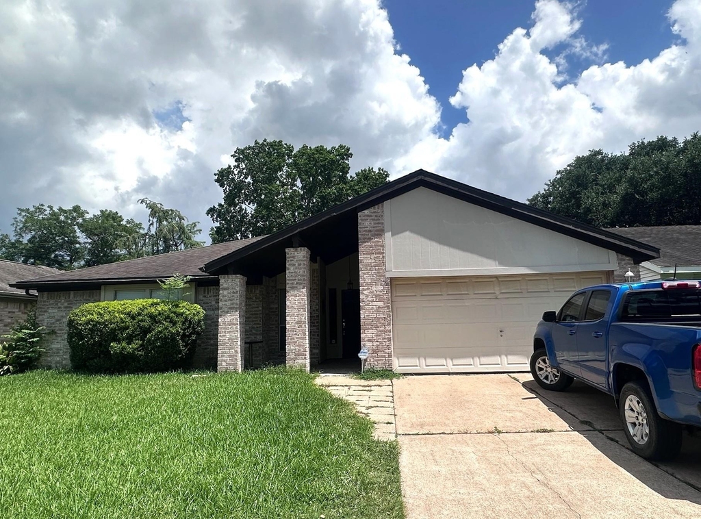 21314 Highland Knolls Drive - Photo 0
