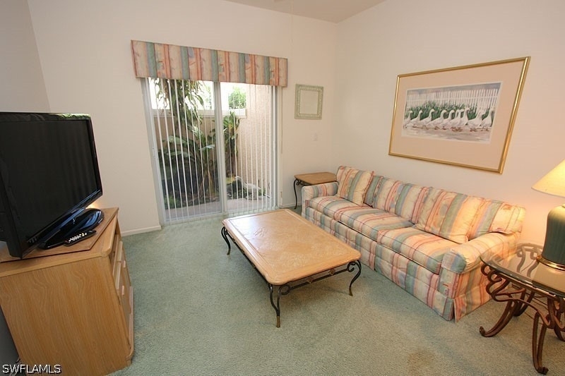 8437 Abbington Circle - Photo 10