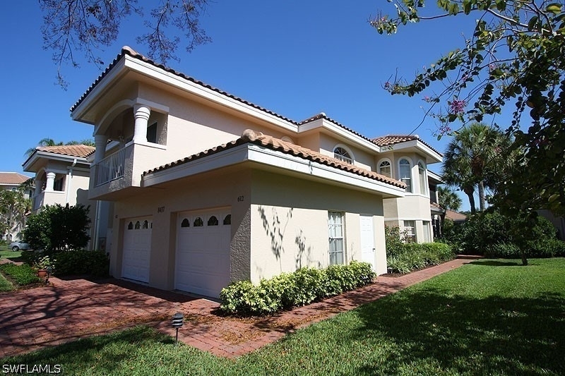 8437 Abbington Circle - Photo 0