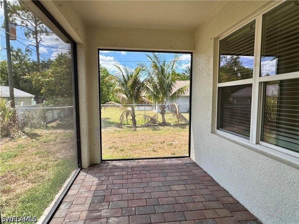 18661 Miami Boulevard - Photo 19