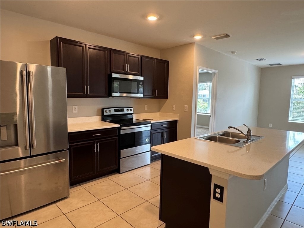 18661 Miami Boulevard - Photo 3