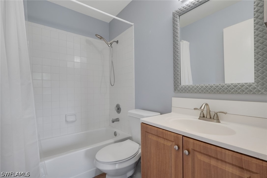 6085 Lake Front Drive - Photo 14