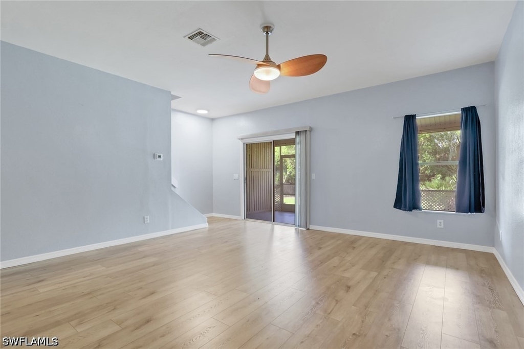 6085 Lake Front Drive - Photo 5
