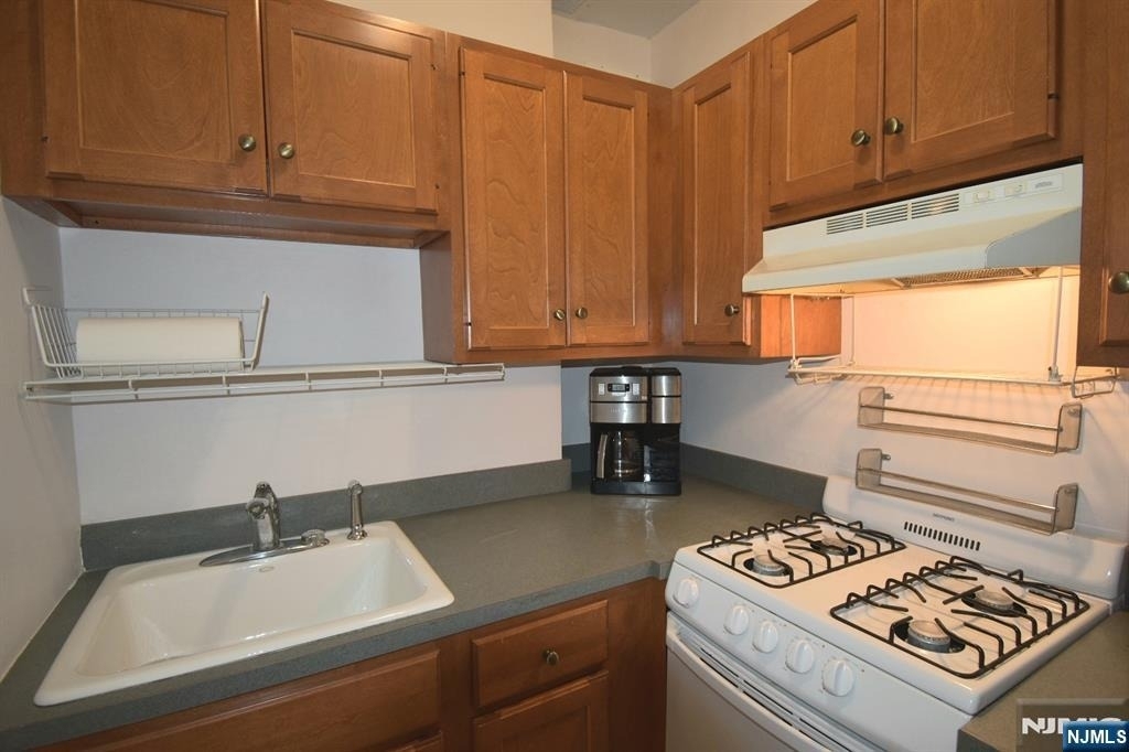 5 Roosevelt - Photo 4