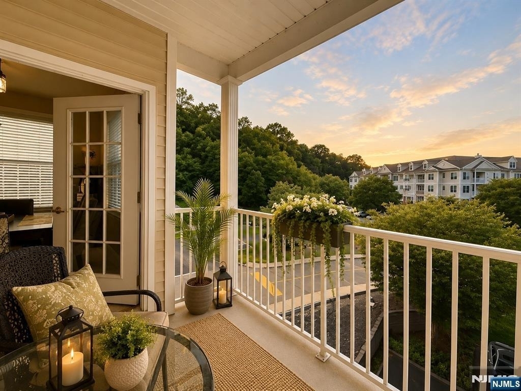 5404 Sanctuary - Photo 2