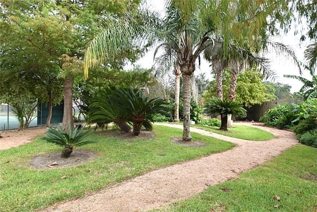 9323 Westwood Village Drive - Photo 17