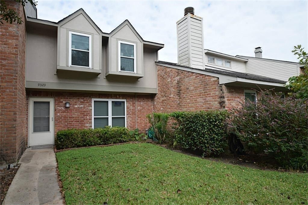 9323 Westwood Village Drive - Photo 0