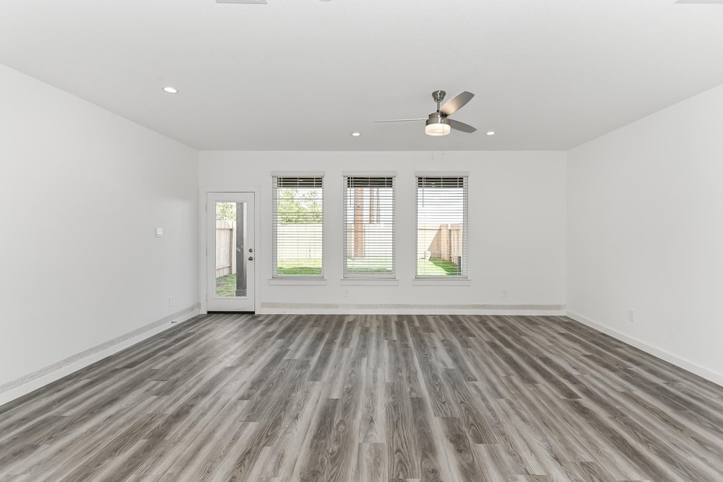 12308 Frisco Cove - Photo 4
