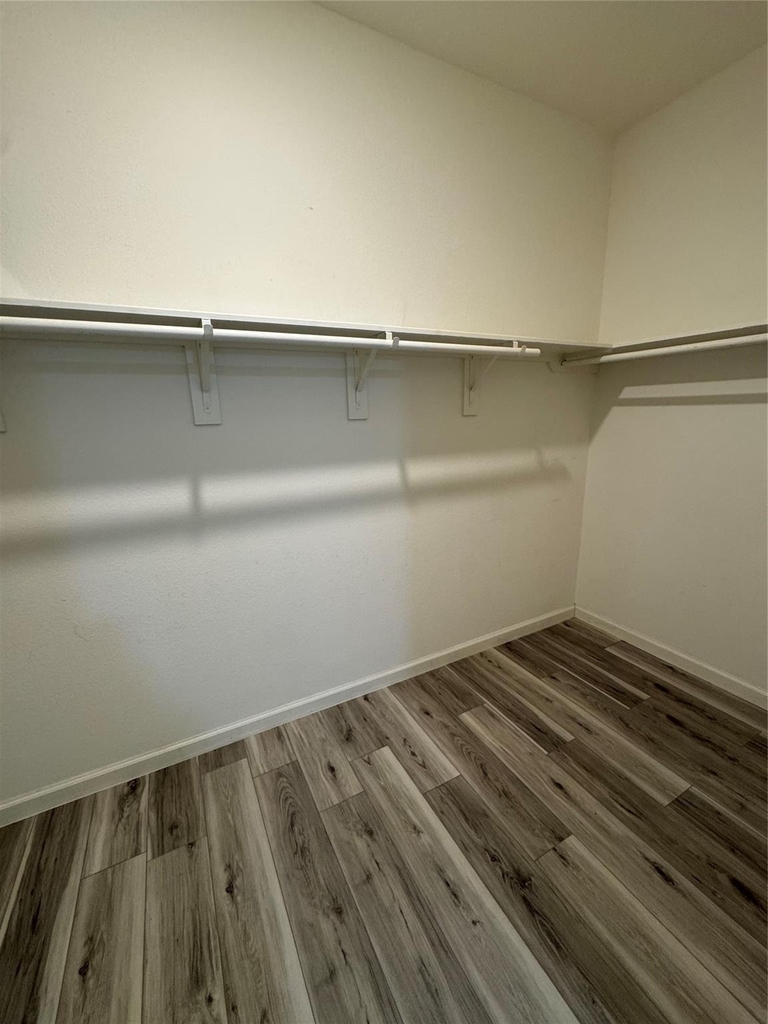 1061 Long Bay Court - Photo 11