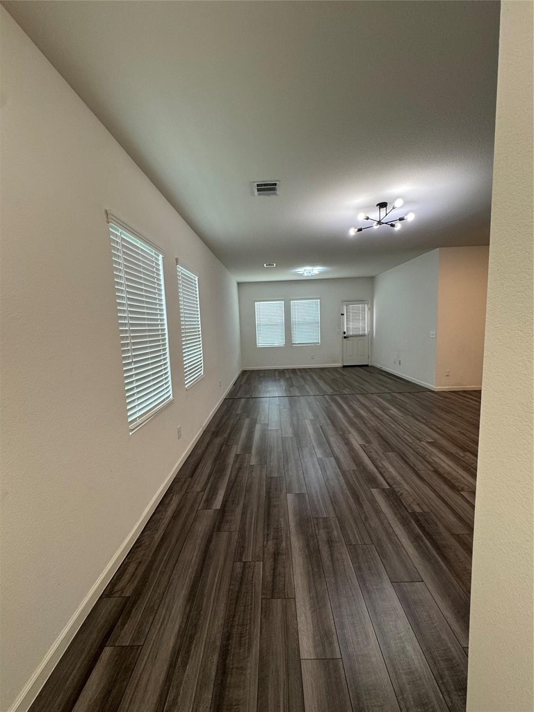 1061 Long Bay Court - Photo 1