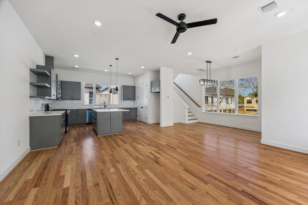 9426 Campbell Road - Photo 7