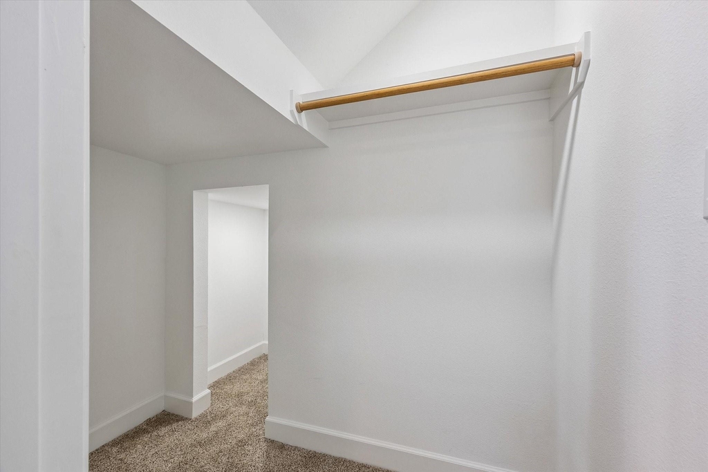 9426 Campbell Road - Photo 5