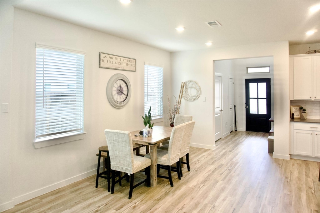 31106 Aumbrey Ivy Court - Photo 4