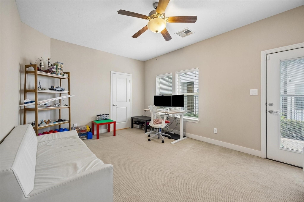 4220 Dickson Street - Photo 20