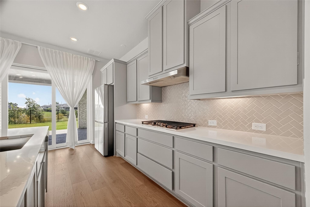 4906 Tanyard Manor Drive - Photo 12