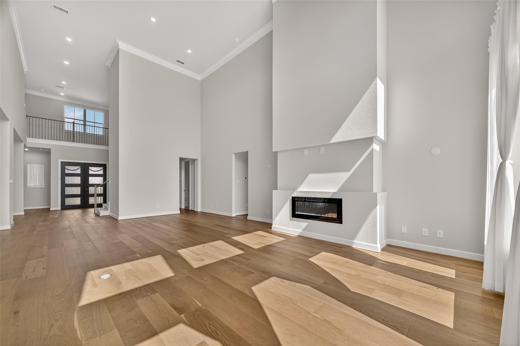 4906 Tanyard Manor Drive - Photo 2