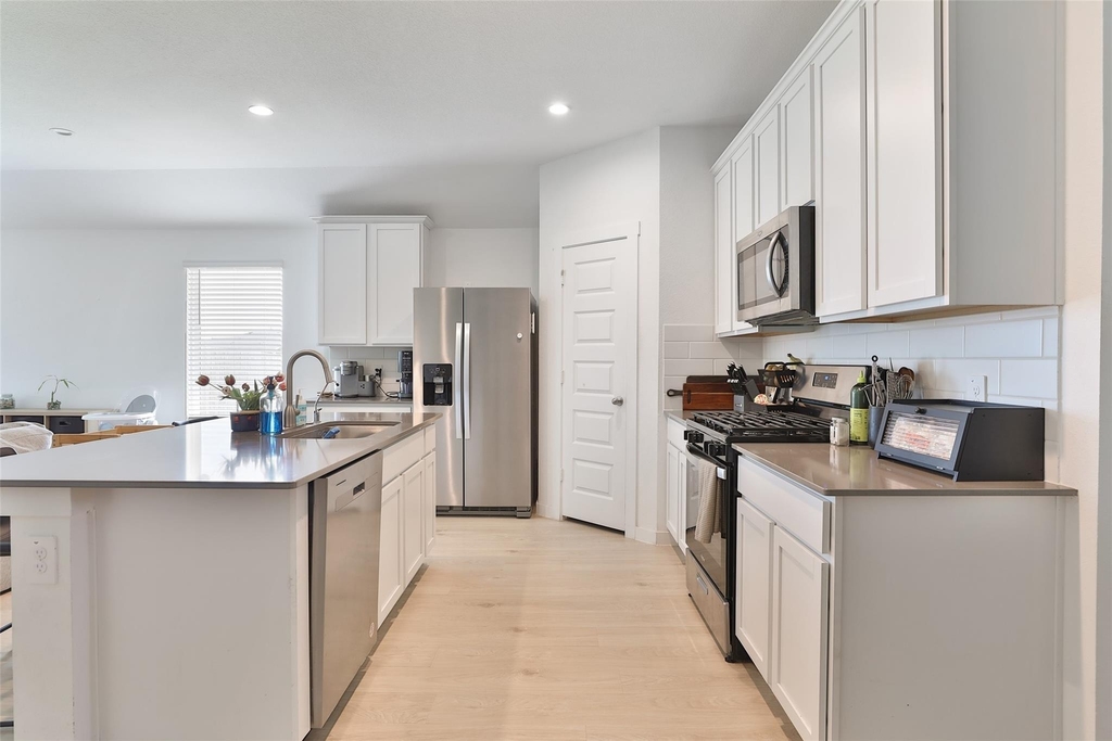 31615 Chollerford Court - Photo 6