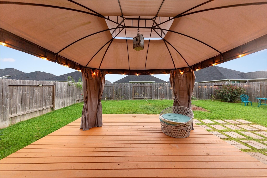 31206 Whitfield Court - Photo 19