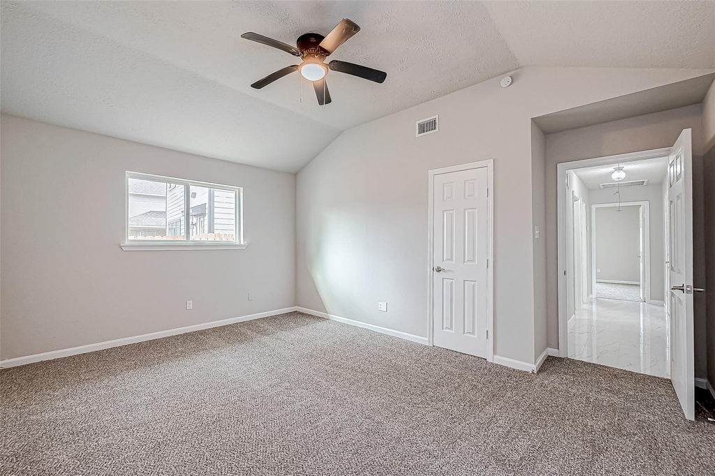 635 Tarpaulin Way - Photo 20